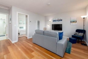 Bright Quiet Comfy 1BR Cottage in Mountain View